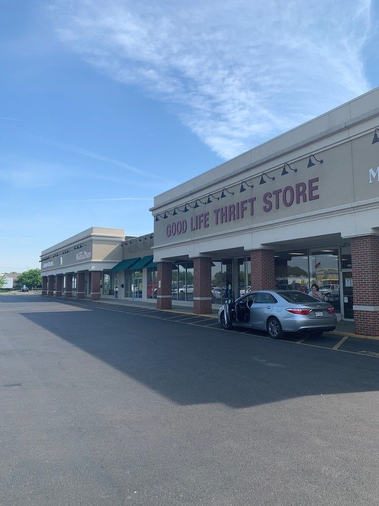 Hilliard Shopping Center: 3626-3680 Main Street, Hilliard, OH 43026